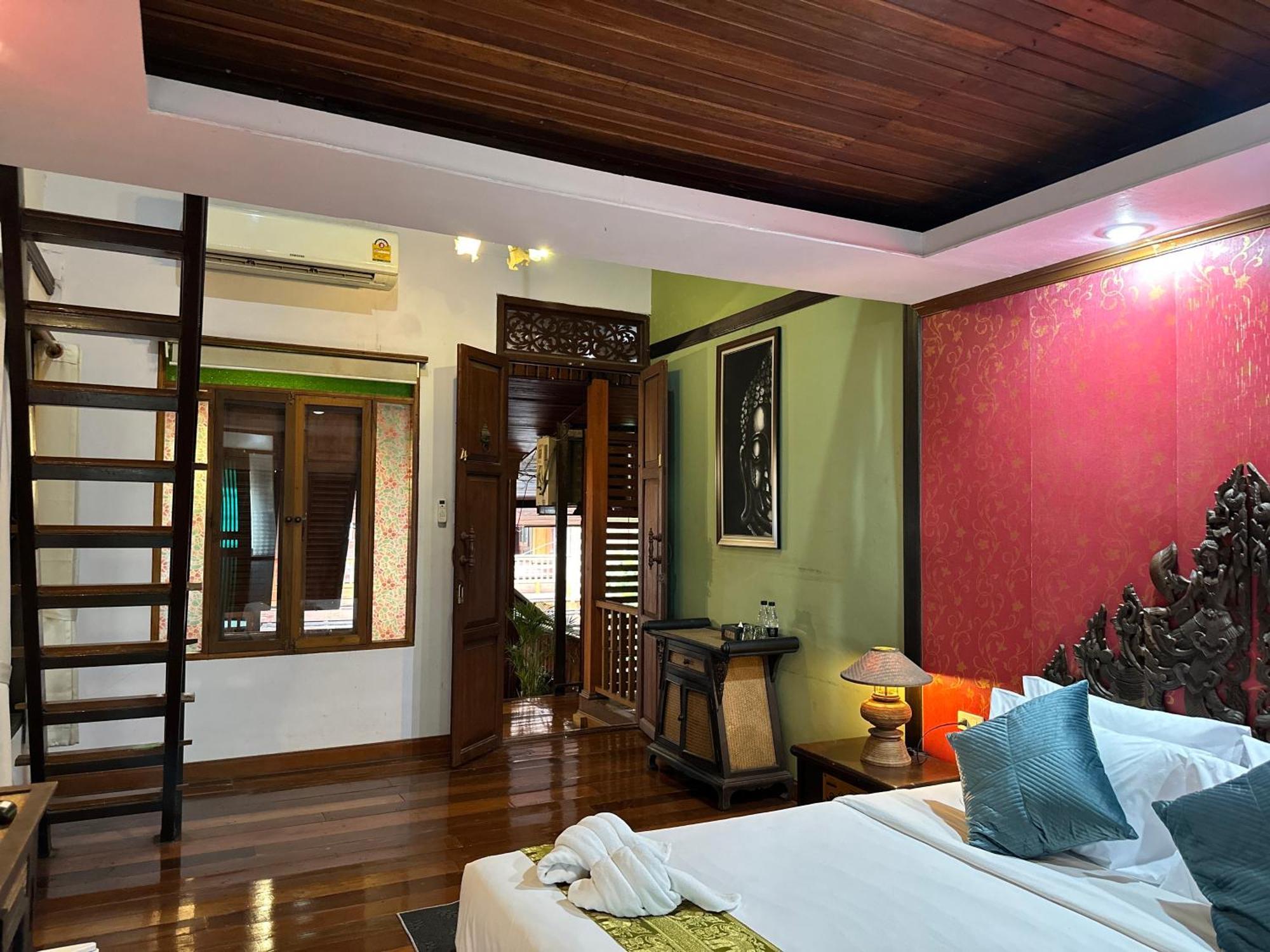 Tony'S Place Ayutthaya Luaran gambar